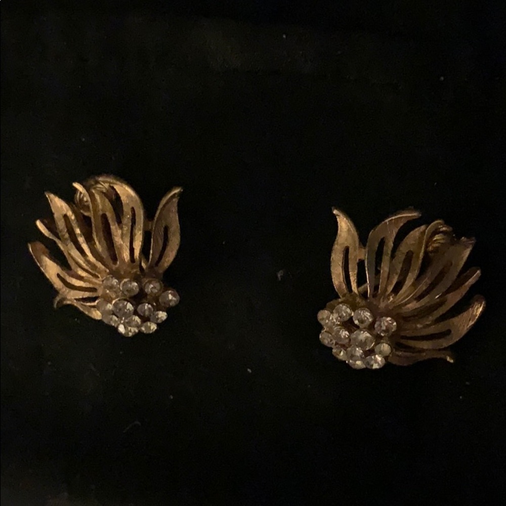 1920s Real Look flower earrings